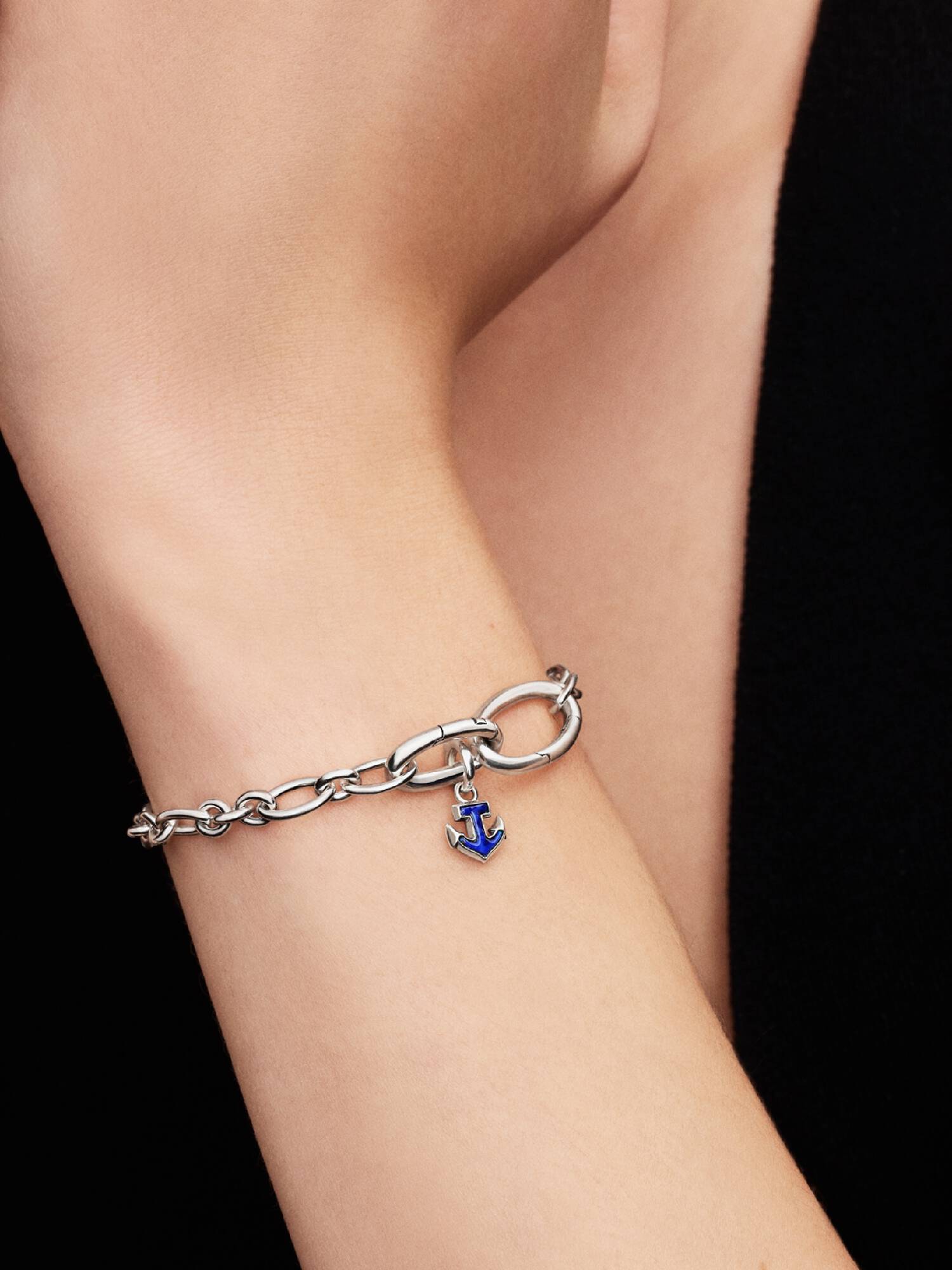 Mini charm-pendentif Ancre bleu