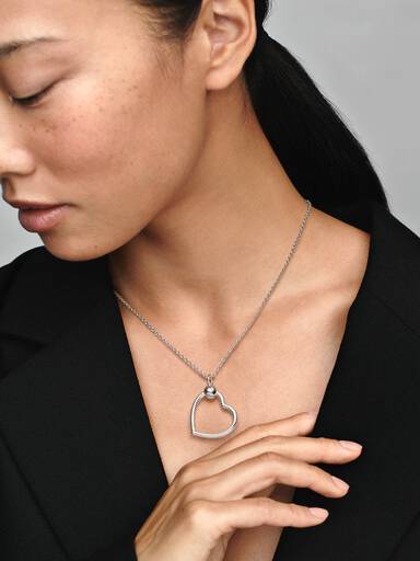 FINAL SALE - Pandora Moments Heart Charm Pendant