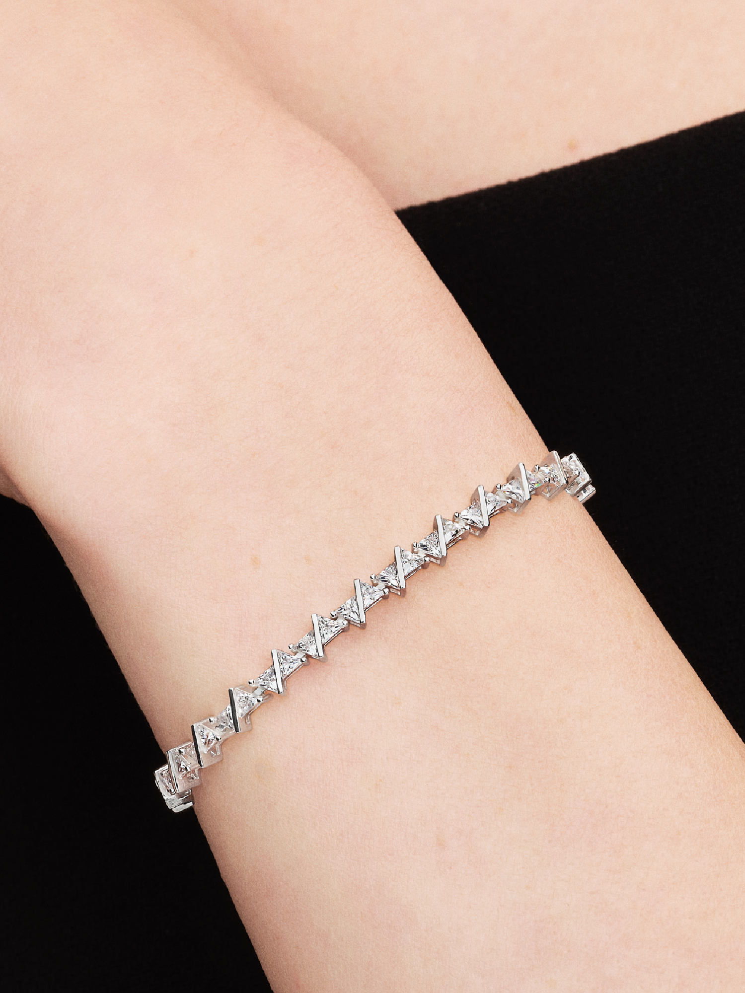 Sparkling Triangle Tennis Bracelet
