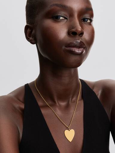 Engravable Heart Oversized Tag Pendant