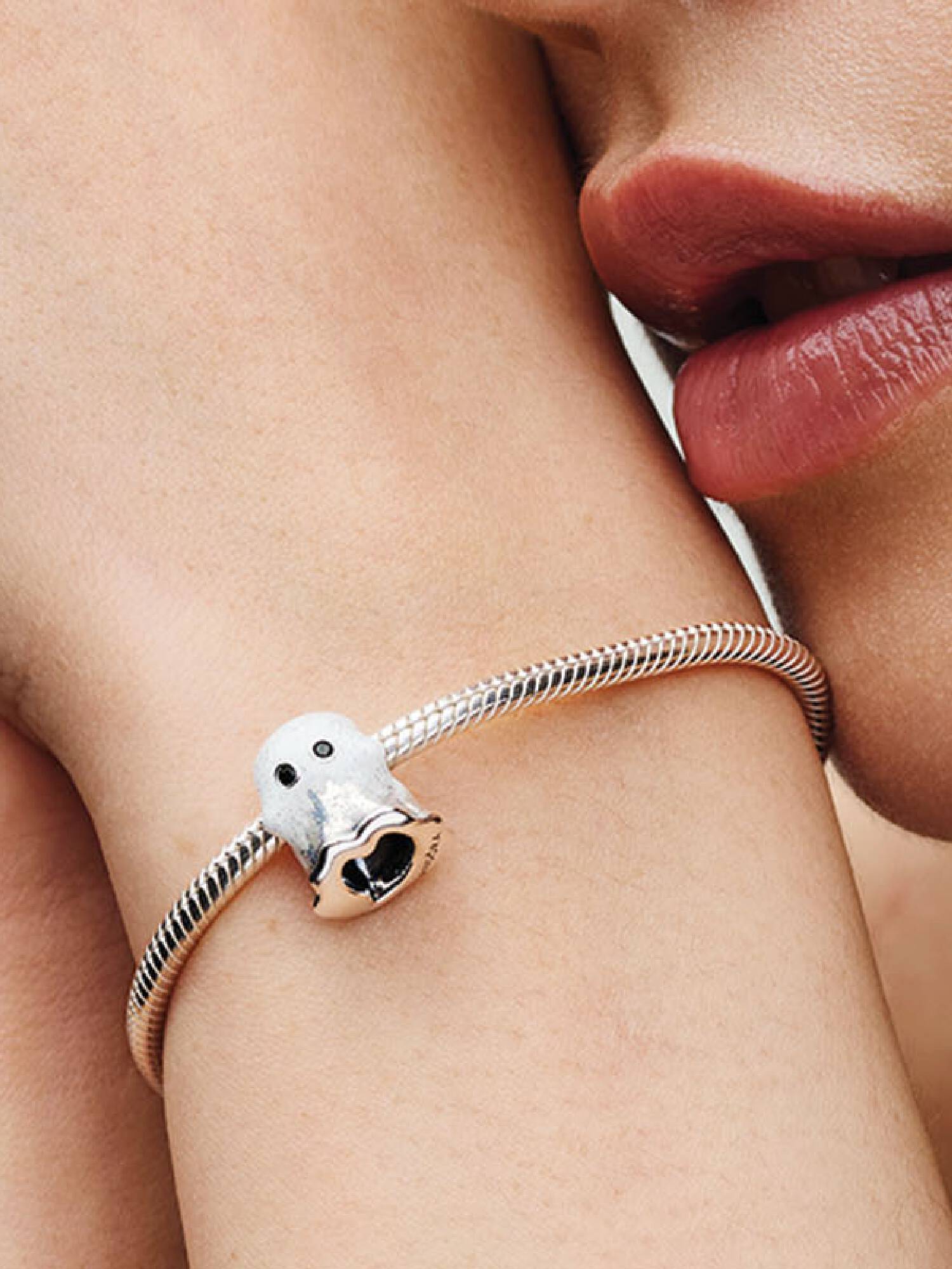 Charm Boo luminescent