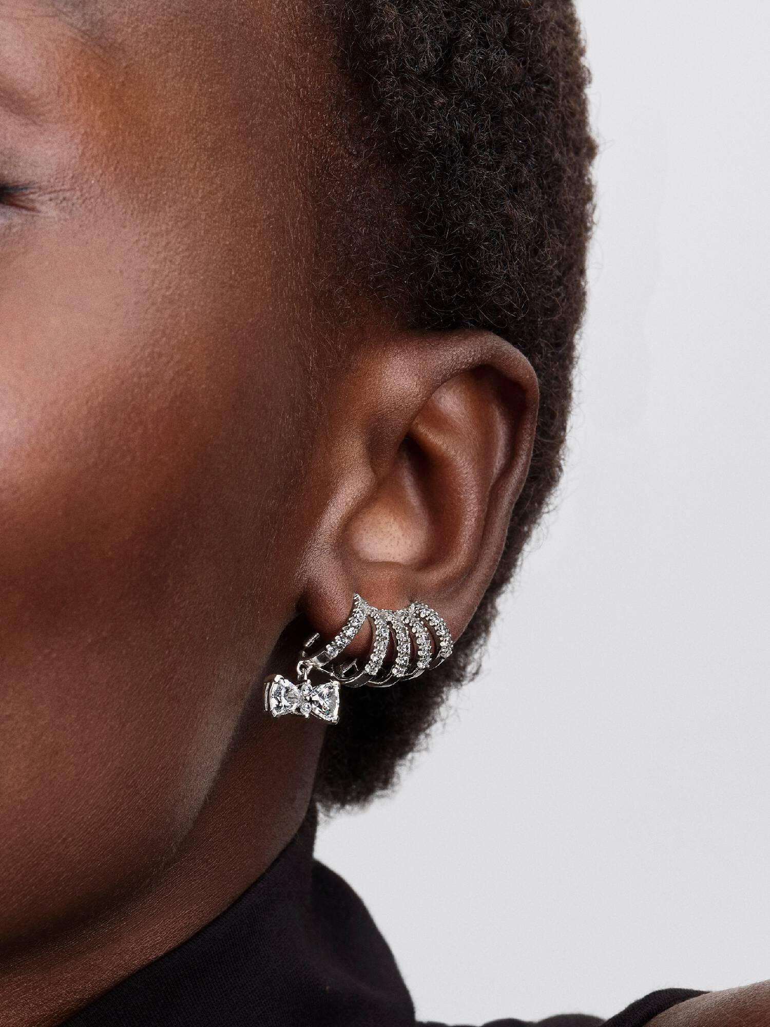 Boucles d’oreilles montantes  Boucle scintillante Bridgerton