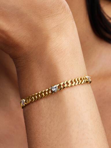 Bracelet à chaîne cubaine avec cœur