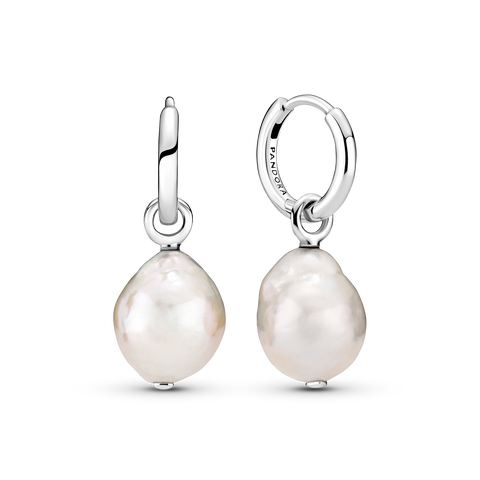 Boucles d’oreilles en anneau à perle de culture d’eau douce traitée baroque
