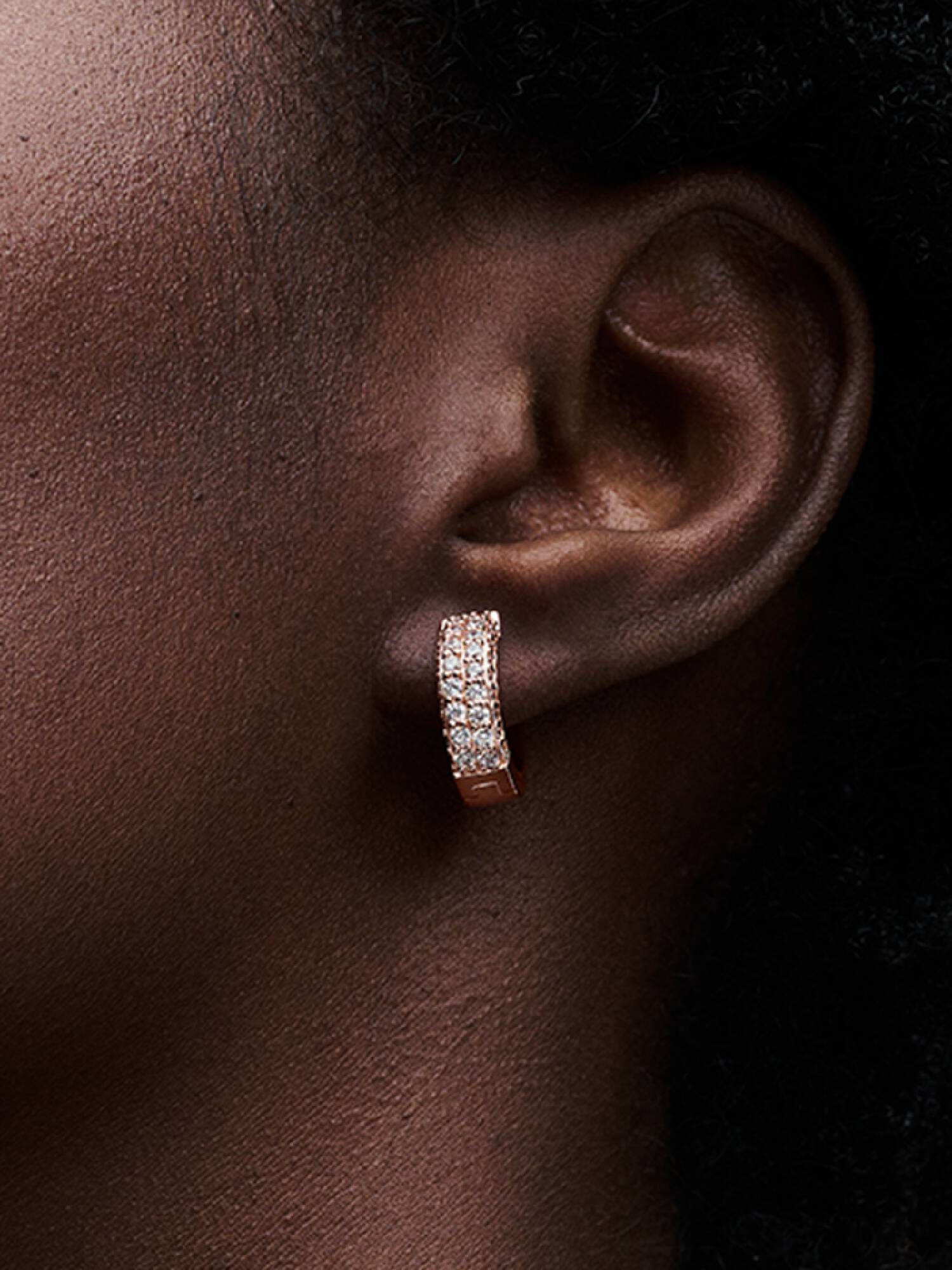 VENTE FINALE - Créoles en pavé à deux rangs Pandora Timeless