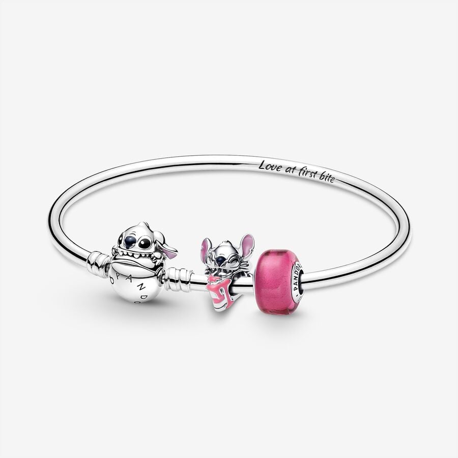 Disney Lilo and Stitch Aloha Happy Birthday Charm Bracelet Set image number 0