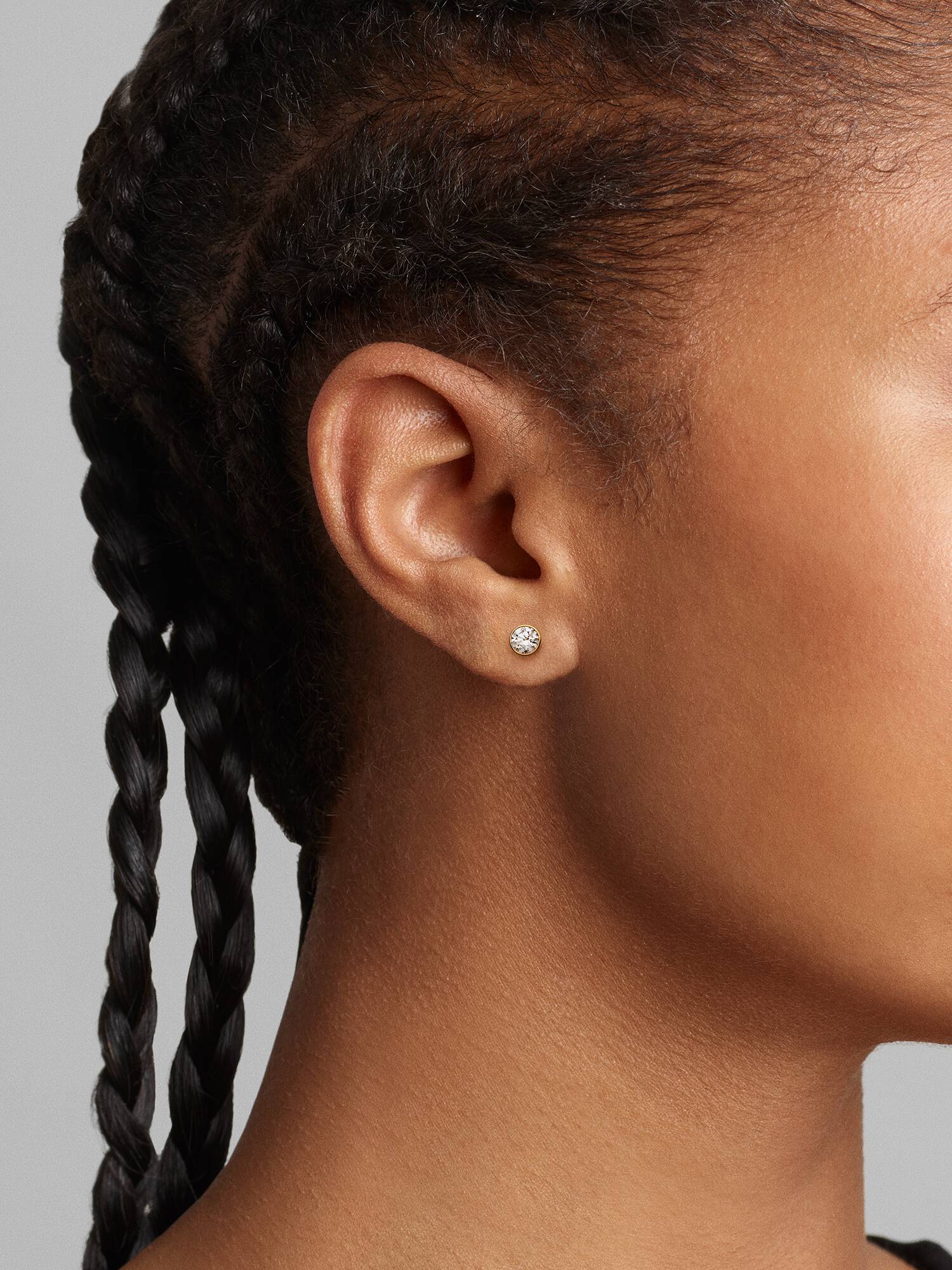Clous d'oreilles à diamant cultivé en laboratoire en serti clos Pandora Era