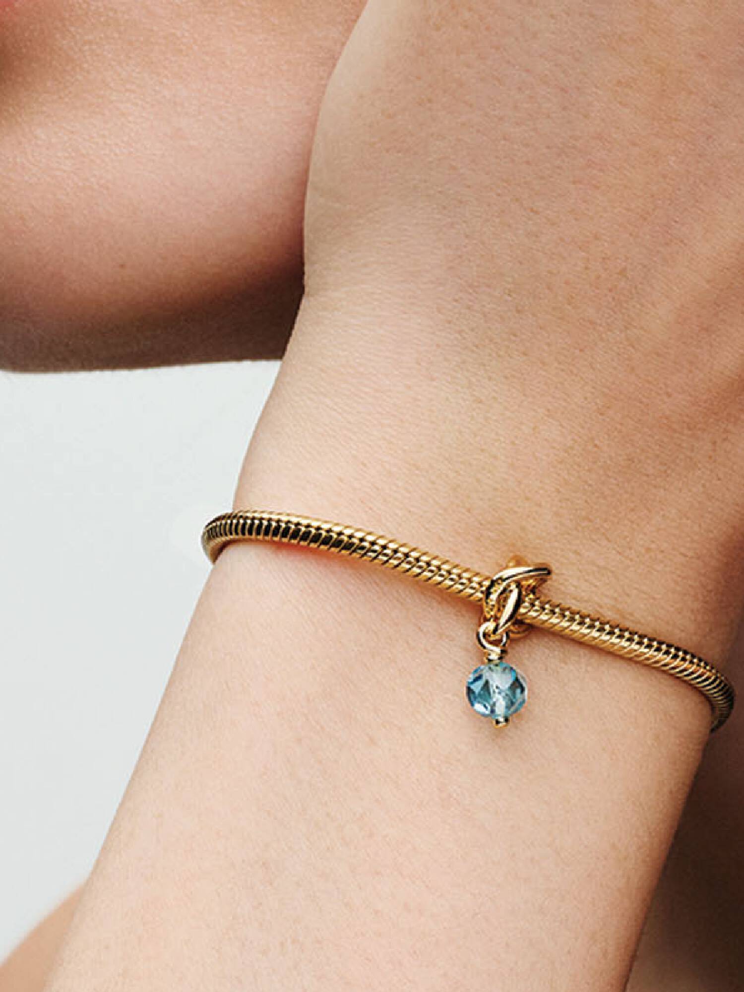Charm-pendentif Cercle éternel bleu océan pacifique de mars