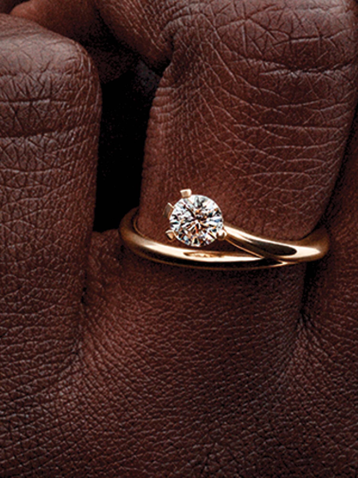VENTE FINALE -  Bague asymétrique à diamant cultivé en laboratoire Pandora Nova