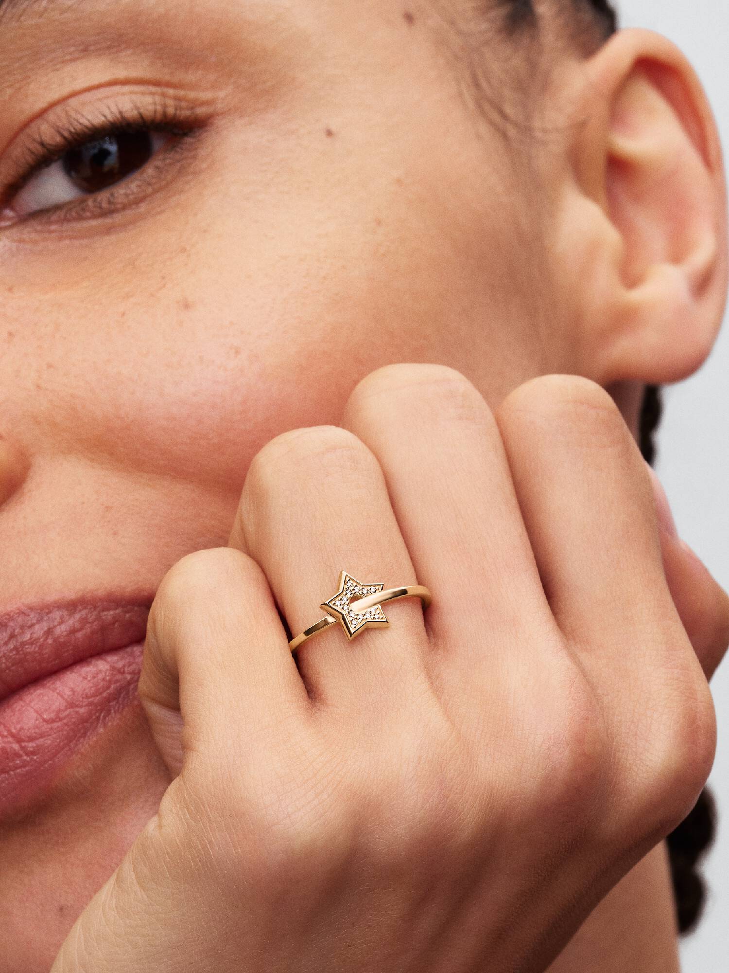 Bague Étoile pavée en or 14 K avec diamant créé en laboratoire Pandora Talisman