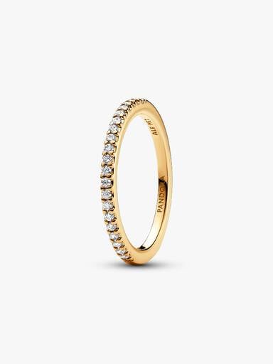Sparkling Band Ring