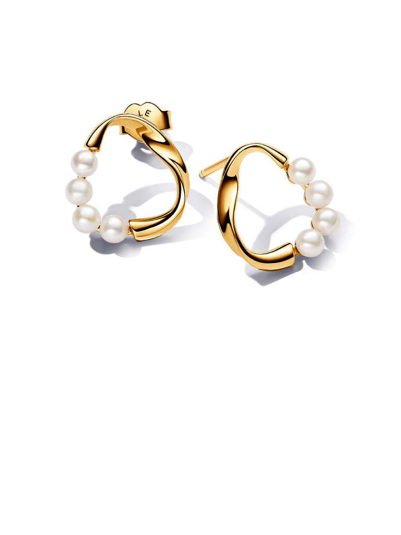 Clous d’oreilles Cercle de forme organique et perles de culture d’eau douce traitées